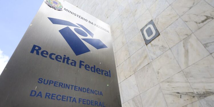 Declarações do Imposto de Renda na malha fina chegam a 1,36 milhão