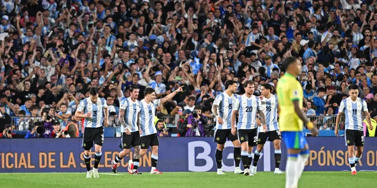 Em noite para esquecer, Brasil é goleado pela Argentina por 4 a 1