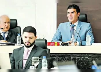 Governo do Pará entrega balanço de contas de 2024 ao TCE