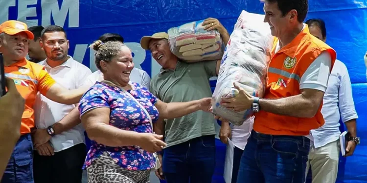 Estado entrega mais de mil cestas de alimentos a famílias afetadas por incêndios florestais em Redenção