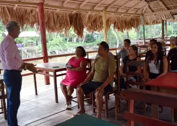 Capacita COP 30 chega à Ilha do Combu com cursos de turismo sustentável, inglês e marketing digital para moradores