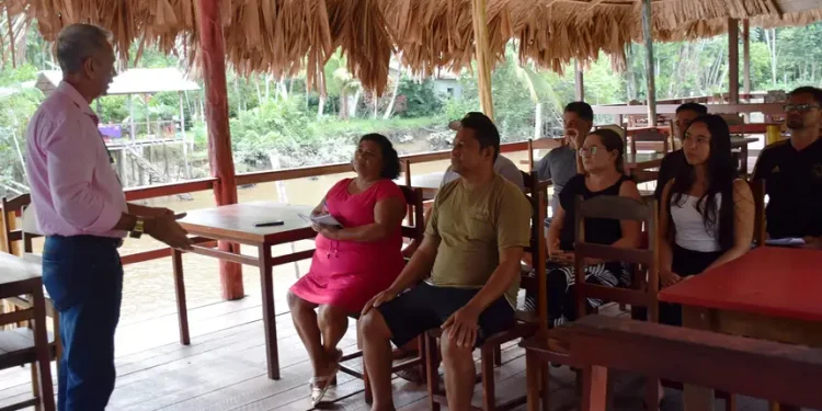 Capacita COP 30 chega à Ilha do Combu com cursos de turismo sustentável, inglês e marketing digital para moradores