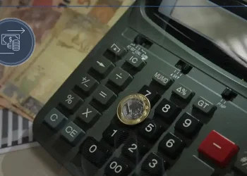 Receita recebe mais de 8 milhões de declarações do IR