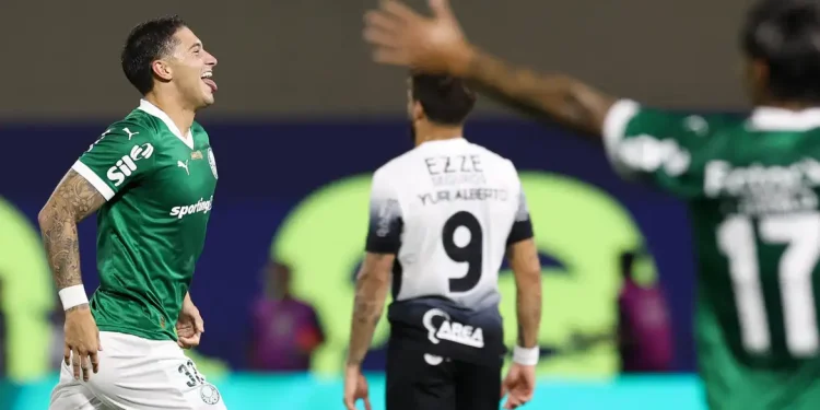 Em noite de uruguaios, Palmeiras vence clássico com Corinthians