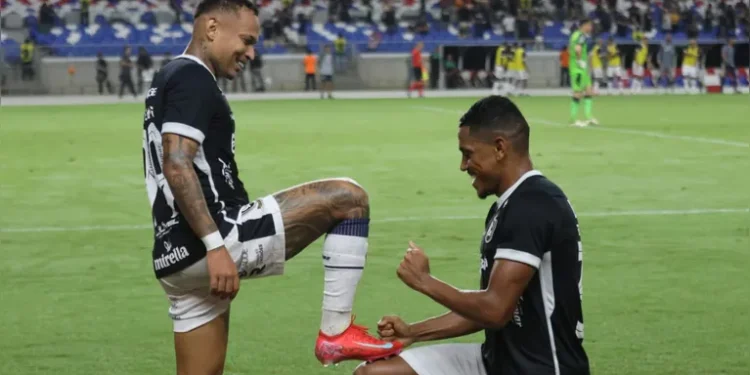 Remo vence o Curitiba, quebra tabu e entra no G-4 da Série B