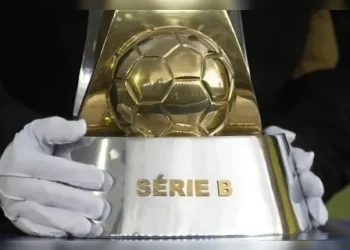 ESPN perto de fechar acordo inédito para transmitir a Série B 2025