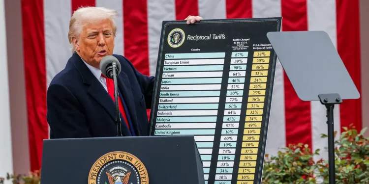 Trump eleva taxação da China para 125% e reduz de 75 países para 10%