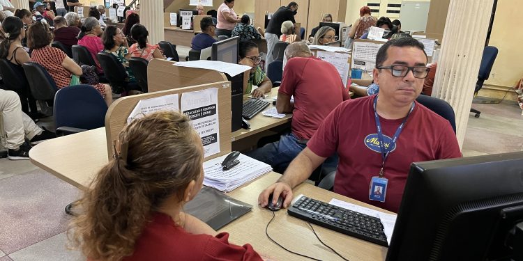 Contribuintes ainda podem parcelar e quitar dívidas com descontos