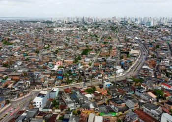 Estado entrega Canal da Cipriano Santos e anuncia Plano de Arborização para Belém