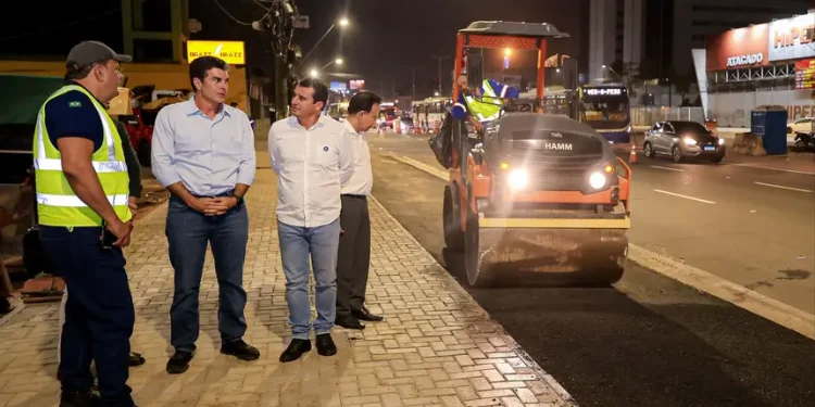Governador acompanha fase final das obras do BRT Metropolitano