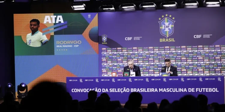 Carlo Ancelotti convoca seleção para amistosos contra Coreia e Japão