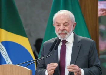 Fome é irmã da guerra, diz Lula no Fórum Mundial da Alimentação