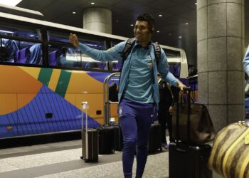 Seleção brasileira chega a Tóquio para amistoso contra Japão na terça