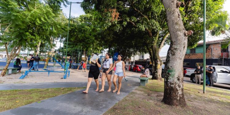 Tapanã ganha duas praças e mais qualidade de vida