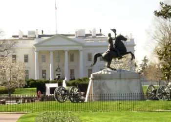 Lula diz que viajará a Washington em março para encontro com Trump