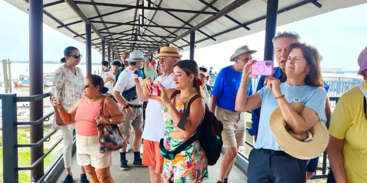 Terceiro navio de cruzeiro chega ao Pará