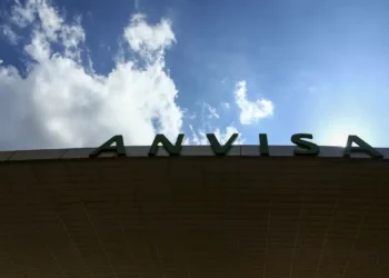 Ação da Anvisa e Inmetro fiscaliza produtos de caranaval no DF e BA