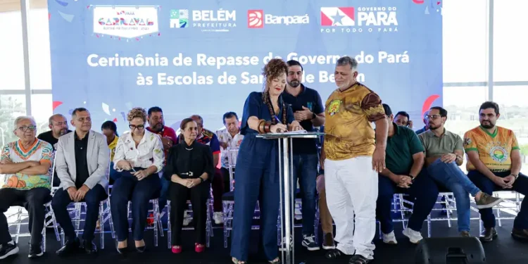 Governo do Pará dobra investimento e repassa R$ 1,8 milhão para escolas de samba de Belém