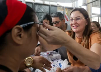 Governo do Pará entrega mais de mil óculos gratuitos e amplia acesso à saúde ocular em Ananindeua