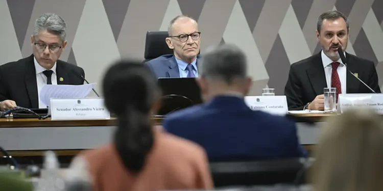 Crime Organizado: CPI convida Moraes e Toffoli para falarem do Master