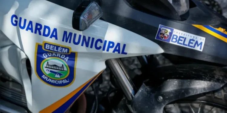 Belém amplia segurança com entrega de viaturas, motocicletas e lancha