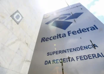Moraes manda presidente da Unafisco depor após críticas a operação
