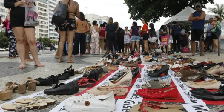 Três Poderes lançam pacto para enfrentamento ao feminicídio no Brasil