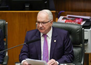 Fachin pede indicação de nomes para comissão sobre penduricalhos