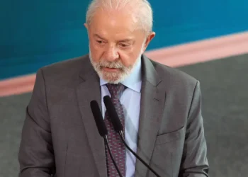 Lula vai a Bogotá para Cúpula que deve tratar de tensões na região