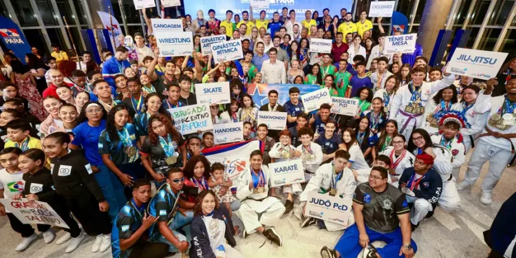 Governo do Pará entrega Bolsa Talento a 193 atletas e técnicos e investe quase R$ 2 milhões no esporte
