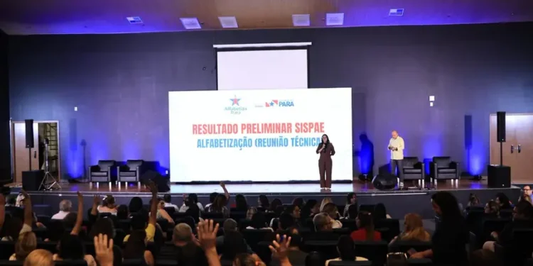 Pará cresce 10% no indicador educacional que avalia o desempenho dos estudantes da rede pública estadual e municipal