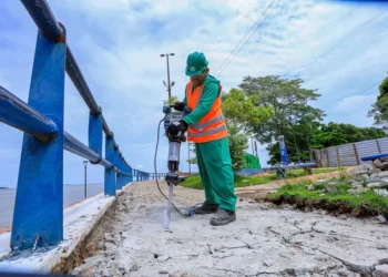 Governo do Pará avança a obra de reconstrução da Orla do Cruzeiro, em Icoaraci