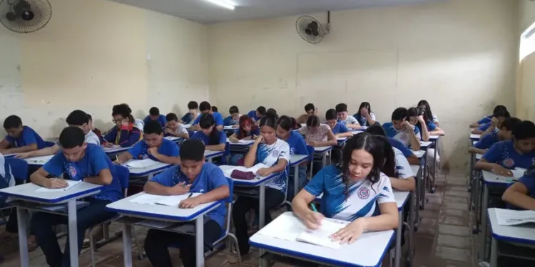 Secretaria de Educação (Seduc) faz avaliação do SisPAE 2026 nas escolas da rede pública