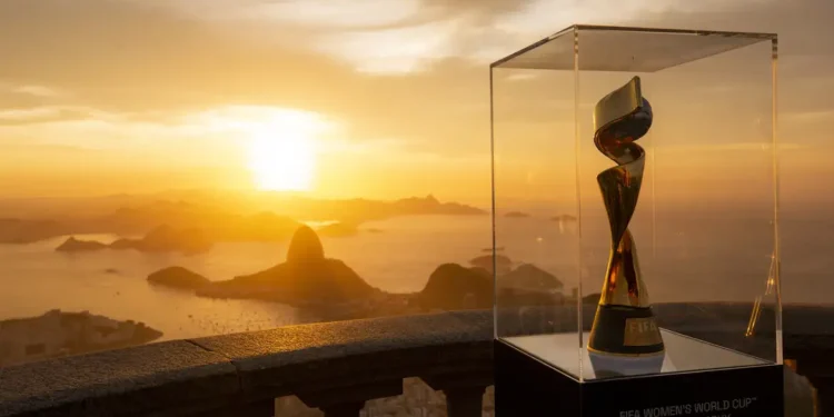 Fifa anuncia investimentos de R$ 4,2 bilhões na Copa Feminina de 2027