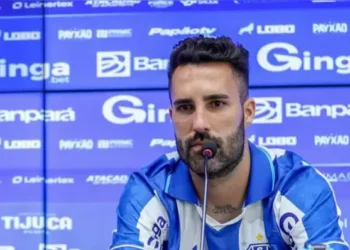 Artilheiro Ítalo mantém pés no chão e reforça confiança do Paysandu