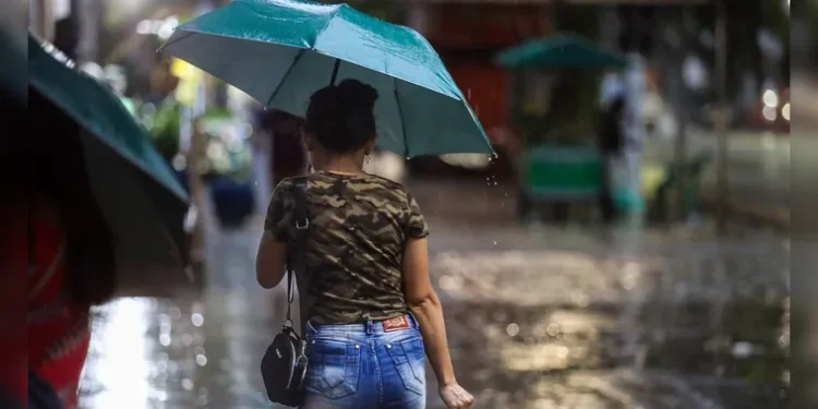 Vai chover? Inmet emite “alerta de perigo” para Belém e regiões do Pará