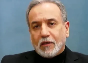 Irã não pretende negociar cessar-fogo com os EUA, diz chanceler iraniano