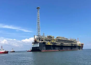 ANP vai notificar Petrobras para que oferte diesel e gasolina