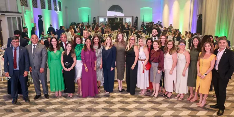 PGE lança cartilha sobre autismo na abertura do 7º Encontro Nacional de Procuradorias de Saúde