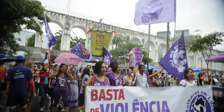 Violência sexual aumenta riscos cardiovasculares em mulheres