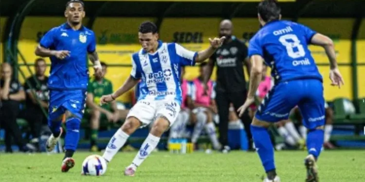 Sétima vitória do Nacional contra o Paysandu em goleada histórica por 7 a 0