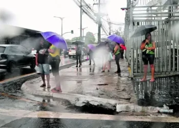 INMET prevê chuva em Belém e extremos climáticos no Brasil