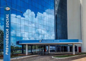 Vazamento de dados no INSS expõe 2,8 milhões de CPFs; 98% de falecidos