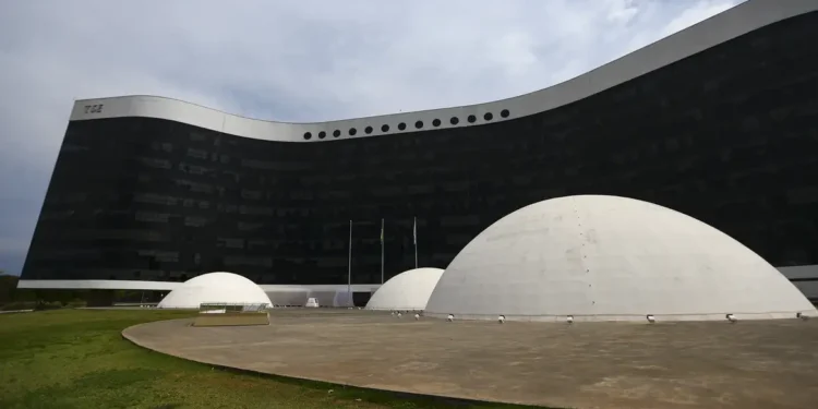 IA pode gerar mais fake news nas eleições, alertam especialistas