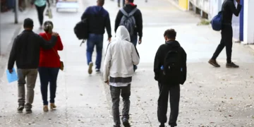 Frente fria provoca chuvas intensas em grande parte do país