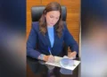 Governadora Hana Ghassan sanciona lei que obriga agressores de mulheres a ressarcir custos das tornozeleiras eletrônicas