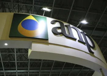 Produção brasileira de óleo e gás bate novo recorde em abril
