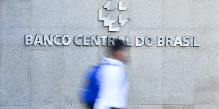 Banco Central prevê crescimento de 2% para o PIB em 2026