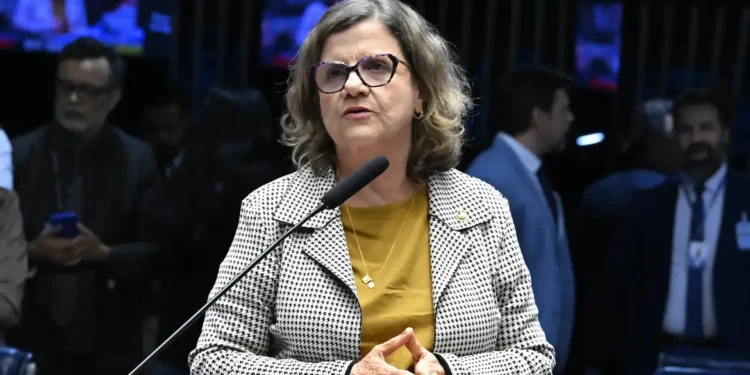 Teresa Leitão é a nova líder do governo no Senado