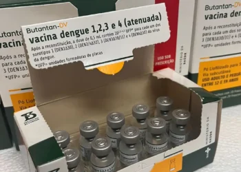 Veja os sintomas a ficar atento para quem tomou vacina do Butantan